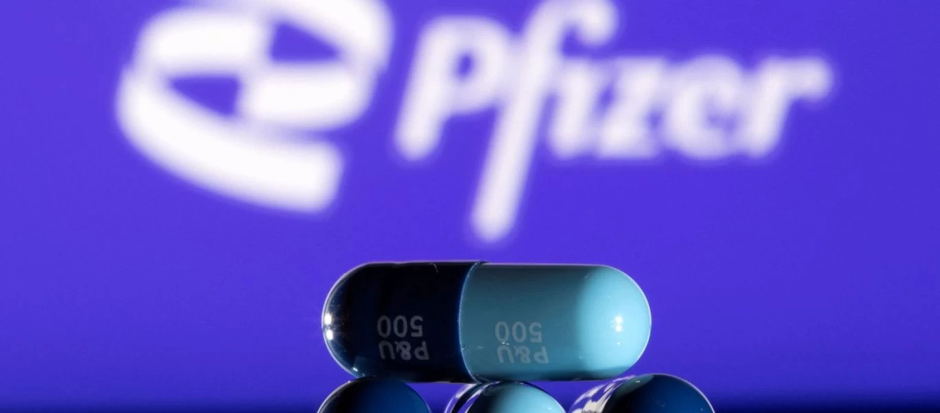 Κορωνοϊός: Εγκρίθηκε το χάπι της Pfizer στη Βρετανία